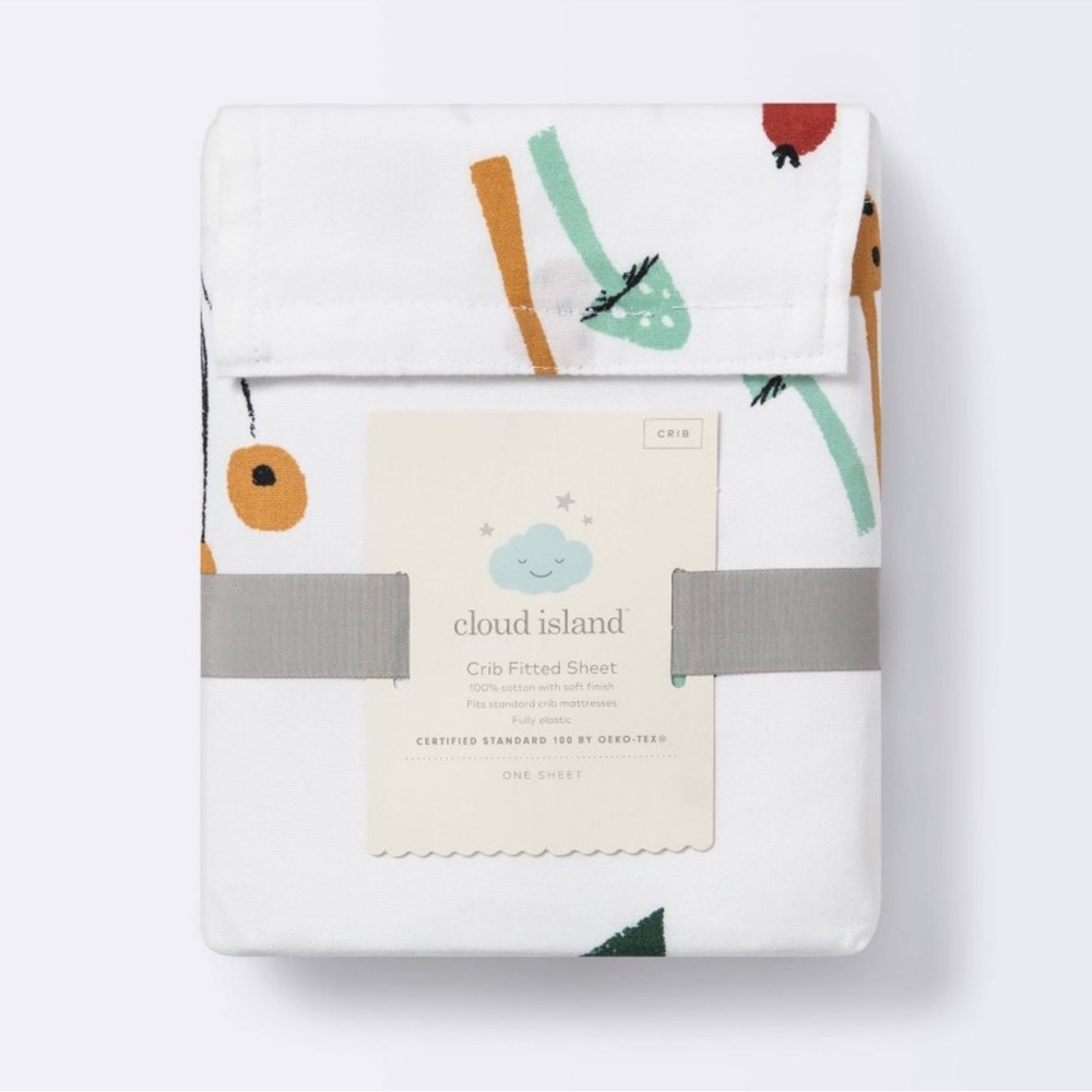 Cloud Island crib sheets